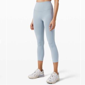 Lululemon Wunder Train High-Rise Crop 21"